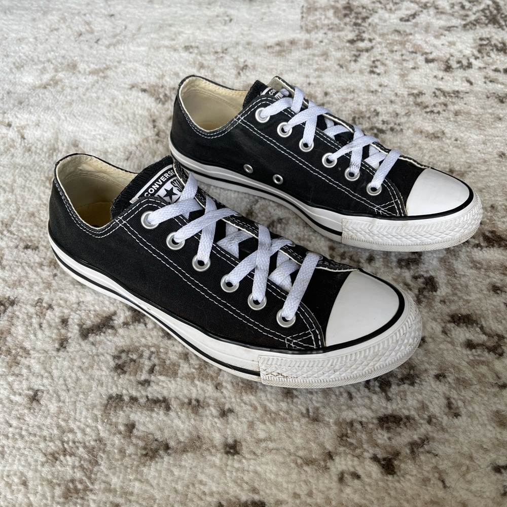 Black Converse